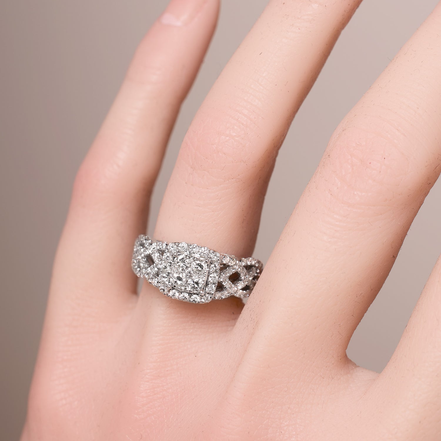 Vintage-Styled Diamond Engagement Ring