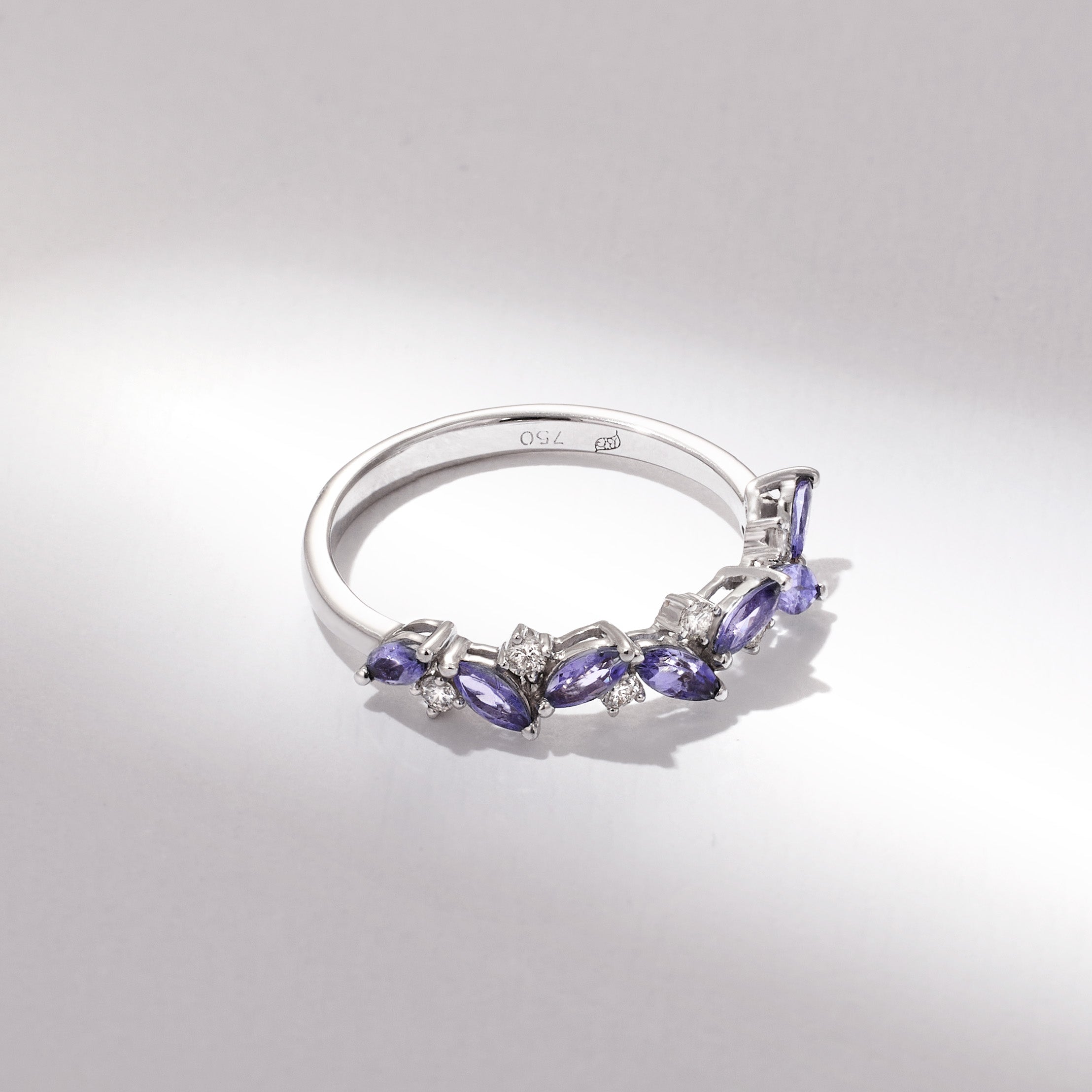 18K Gold Marquise Floral Ring with Natural Diamond and Lavender