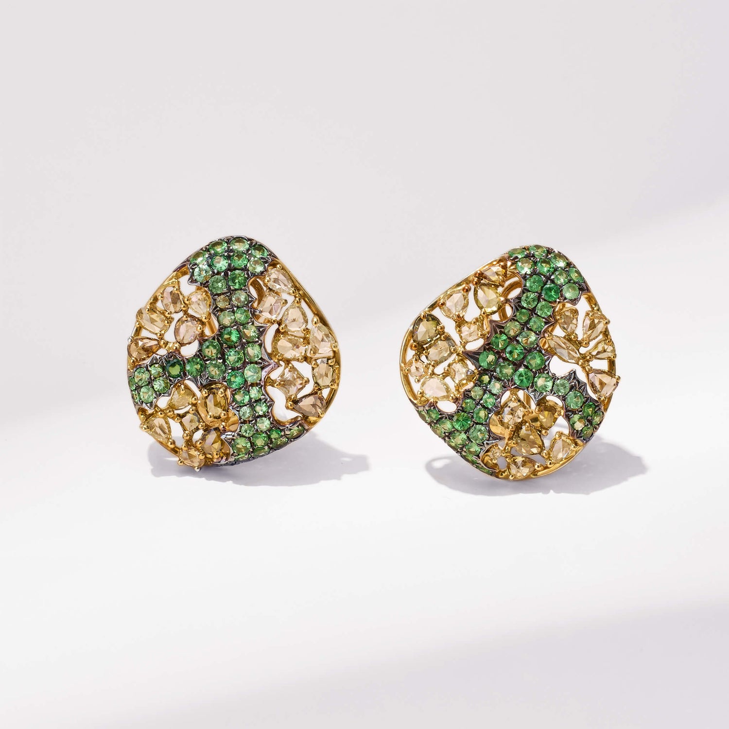 18K Gold Green Sapphire &amp; Diamond Earrings