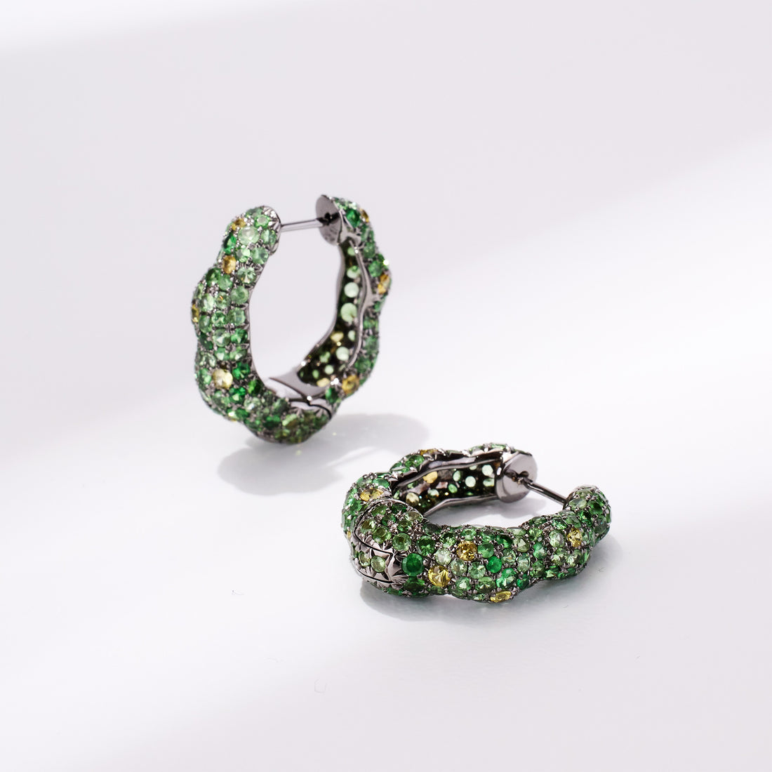 18K Gold Green Sapphire &amp; Diamond Hoop Earrings