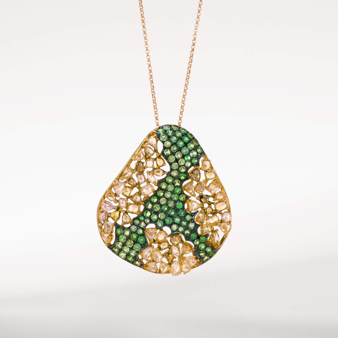 18K Gold Green Sapphire &amp; Diamond Pendant