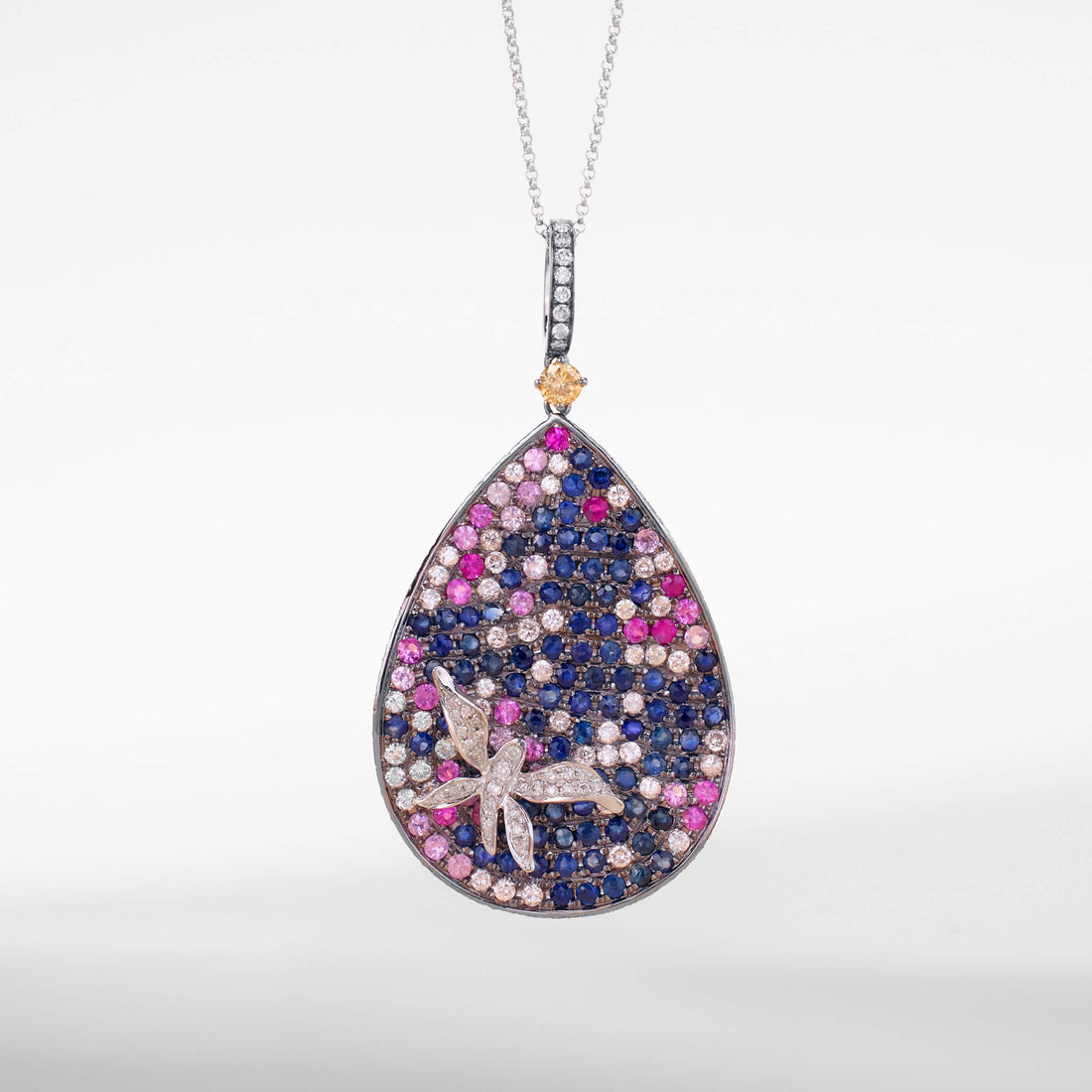 18K Gold Blue Sapphire &amp; Diamond Pendant