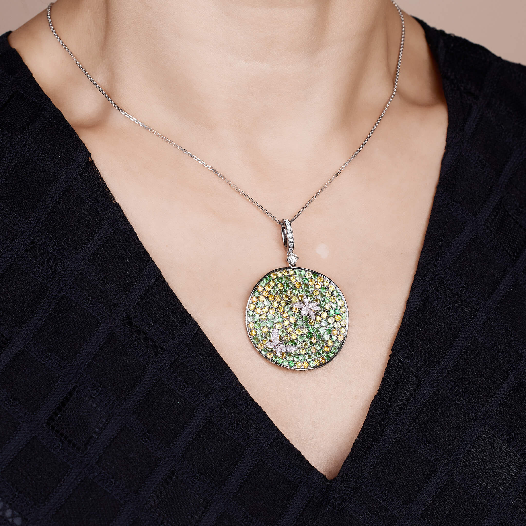 18K Gold Green Sapphire &amp; Diamond Pendant