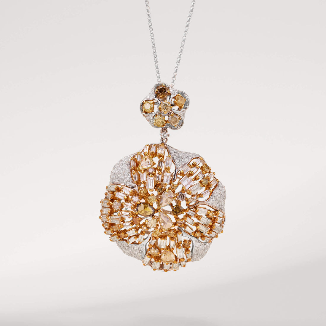 18K Gold Baguette Diamond Pendant