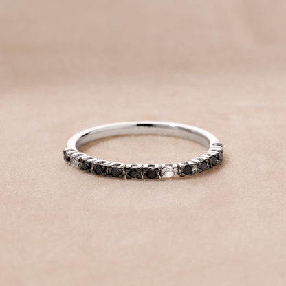 18K Gold Black Diamond Half Soft Ring