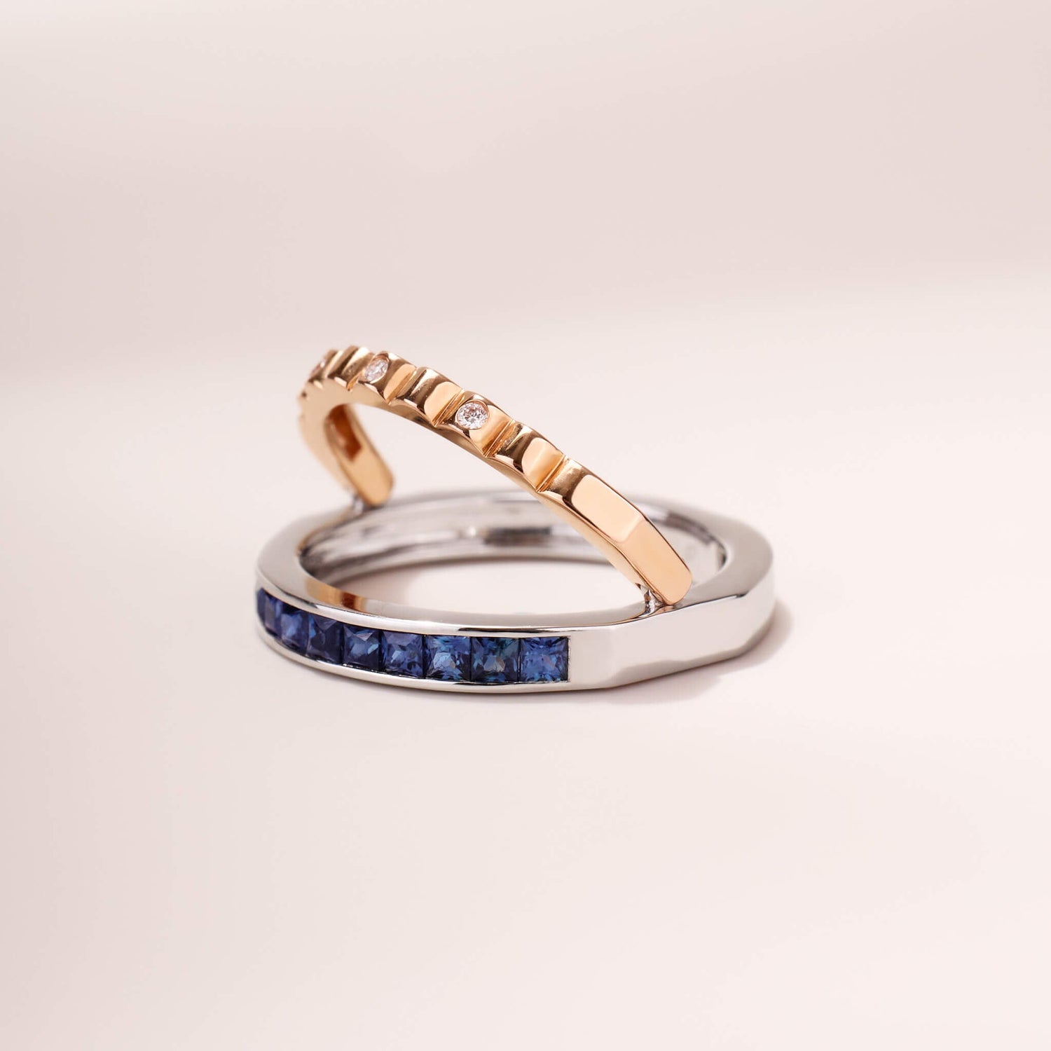 One-Flip Diamond and Sapphire Ring（1 Rings with 4 Styles)