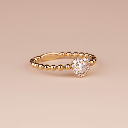 18K Gold Unique Heart-shape Diamond Engagement Ring