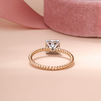 18K Gold Unique Princess-Cut Diamond Engagement Ring