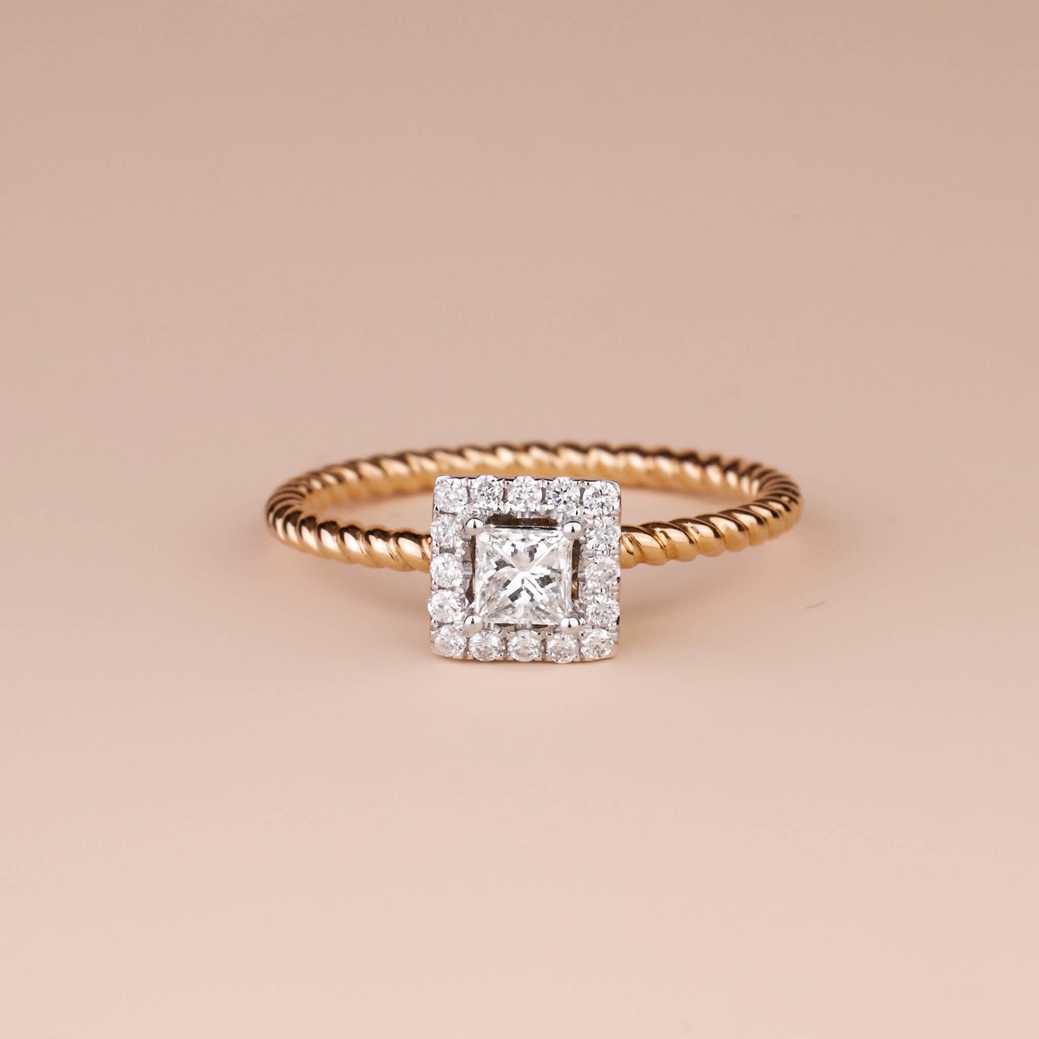 18K Gold Unique Princess-Cut Diamond Engagement Ring