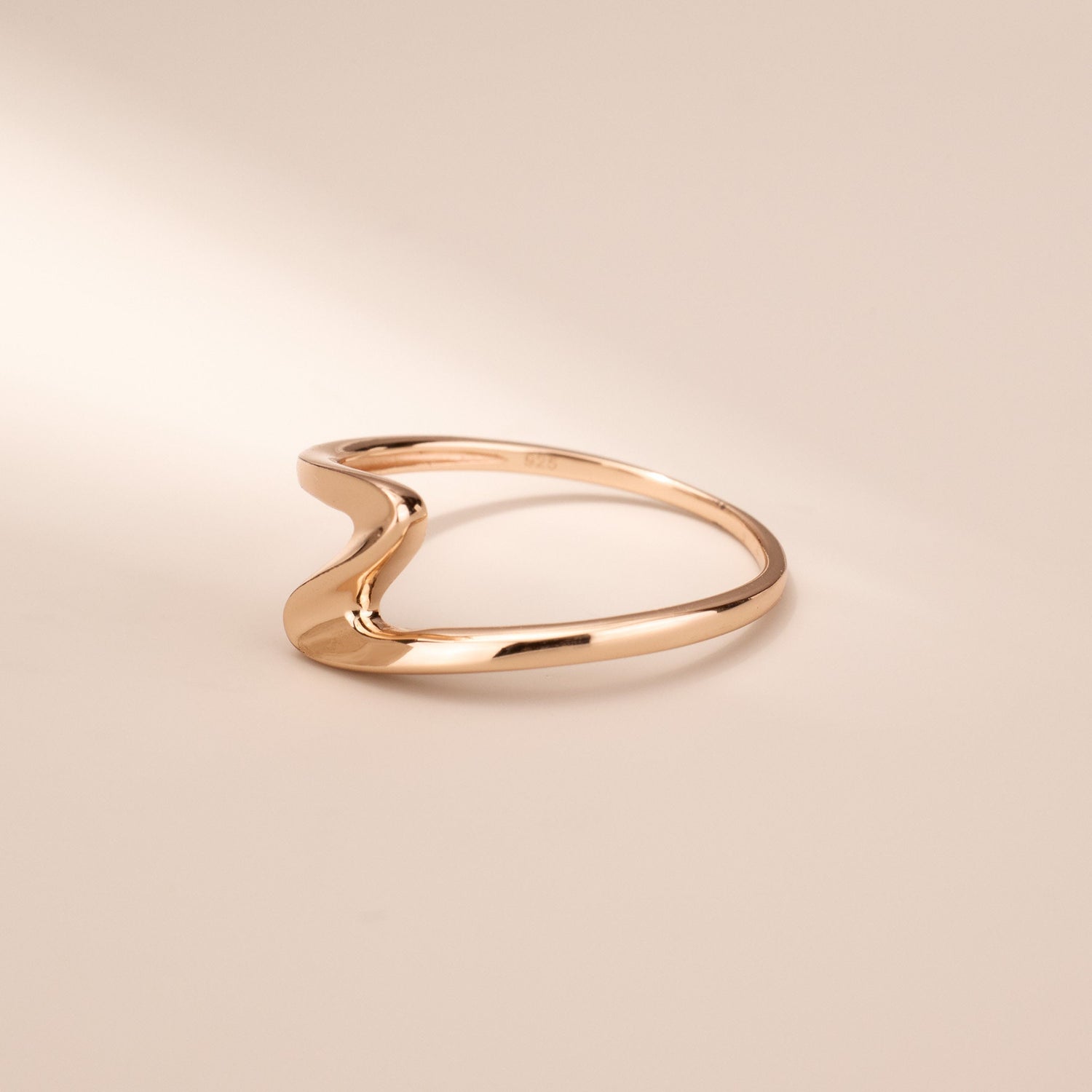 925 Silver Minimalist Wavy Ring