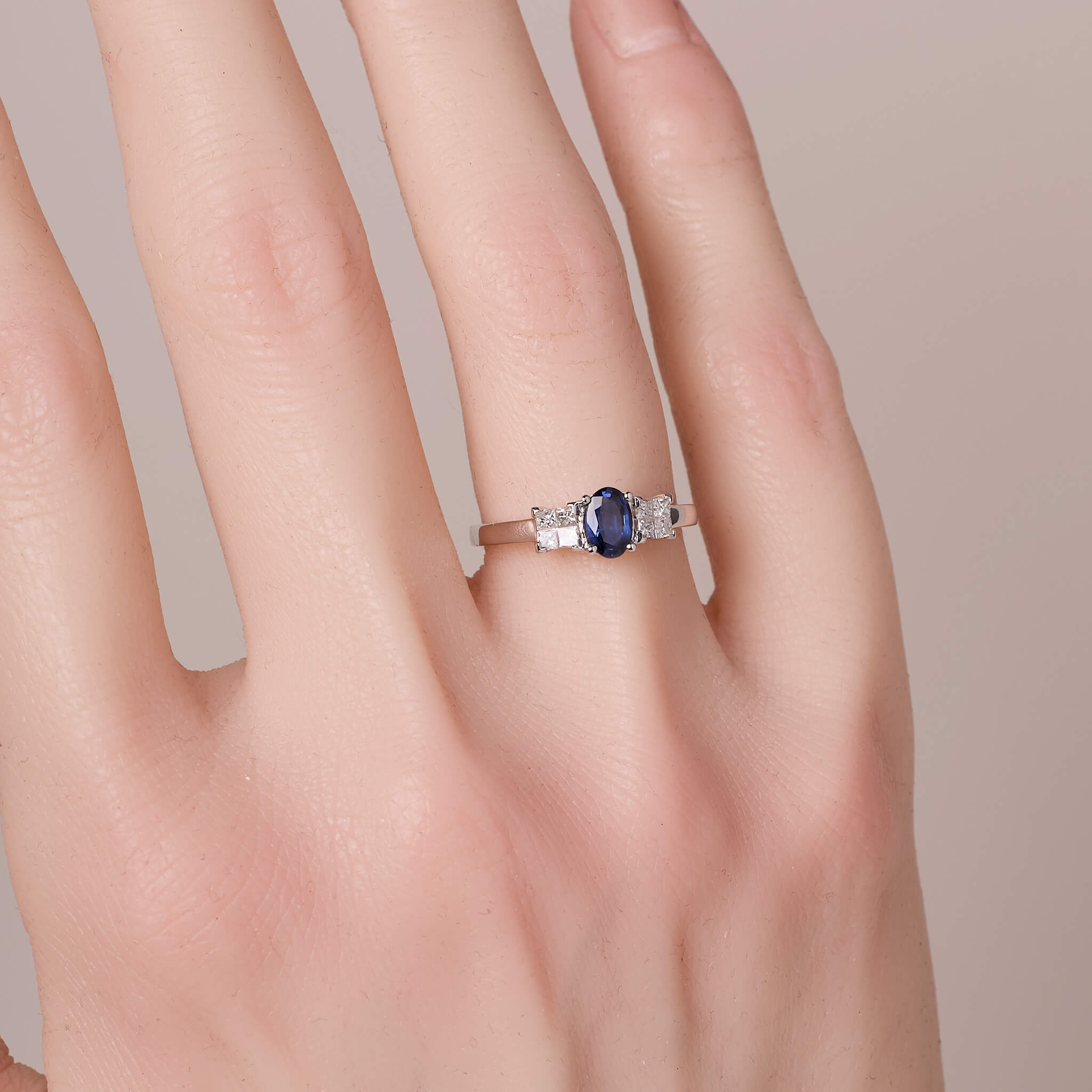 0.56 ct.tw. Natural Blue Sapphire &amp; Diamond Ring