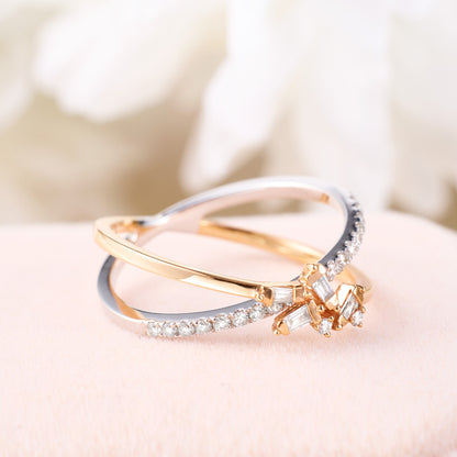 Orbit-Style Split Shank Diamond Ring