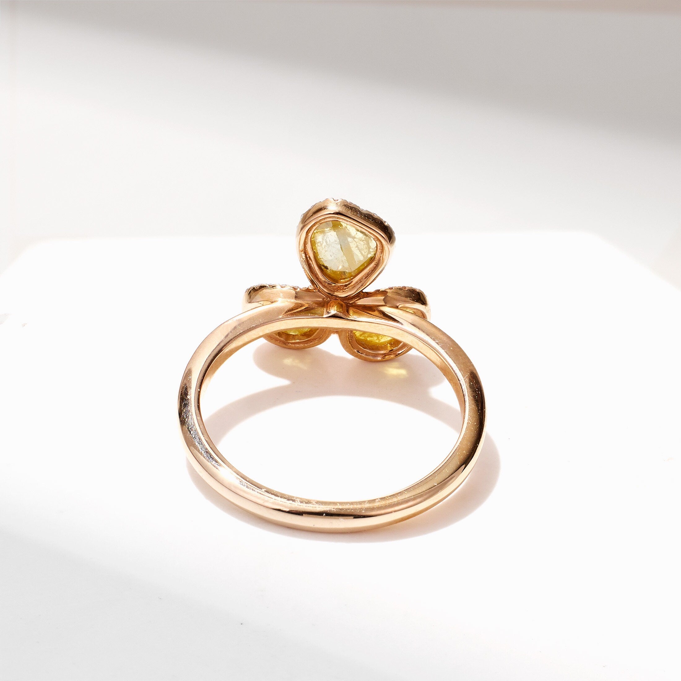 18K Gold Diamond Slice Flower Ring